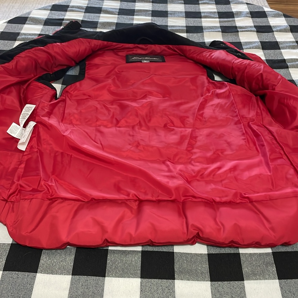 Eddie Bauer Red Black Buffalo Checkered Quilted Puffer Vest Size Medium Pockets - Picture 6 of 15